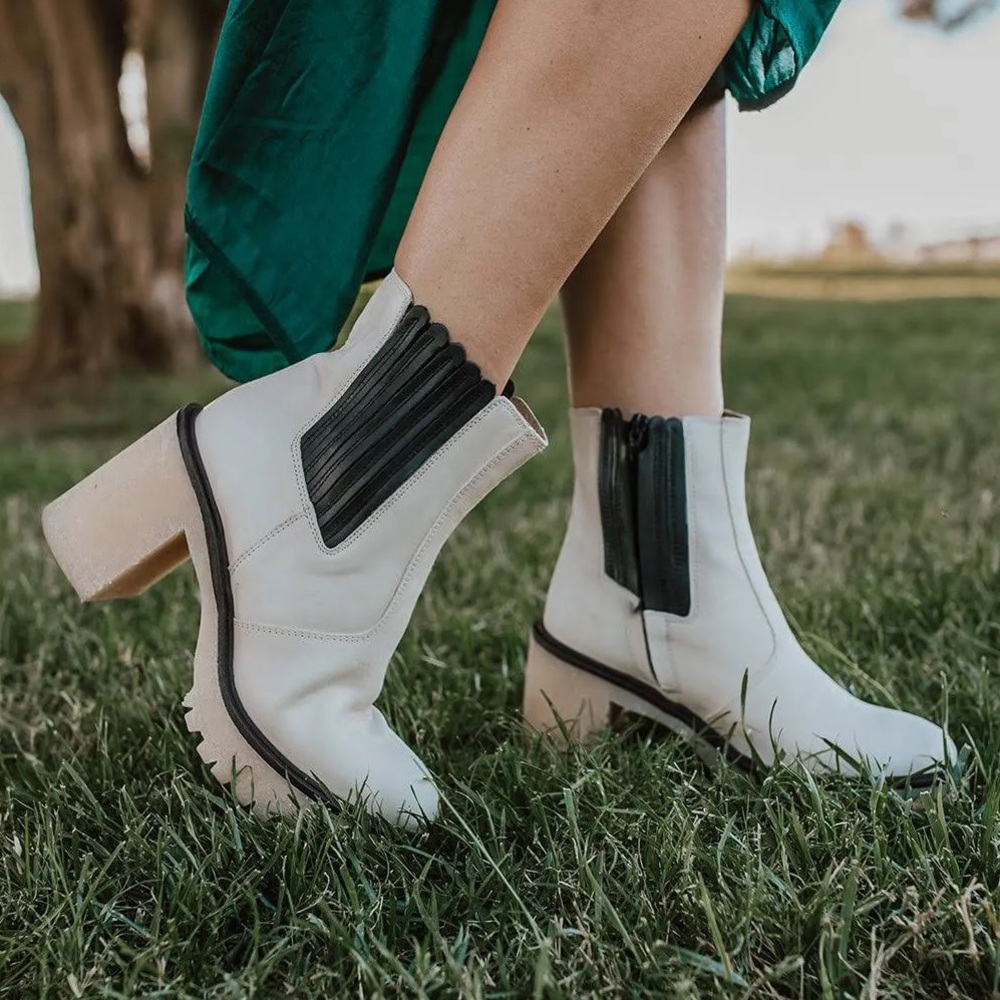 Free People James Chelsea Boot-Ivory